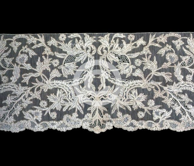 Borders, Italy, 1875/1900 (based on French lace of 1760s). Creator: Unknown.
