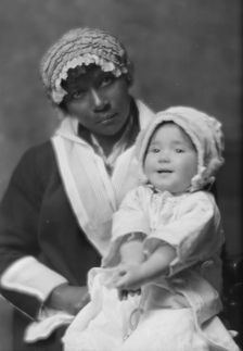 Bates, Blanche, Miss (Mrs. George Creel), baby of, portrait photograph, 1914 Nov. 18. Creator: Arnold Genthe