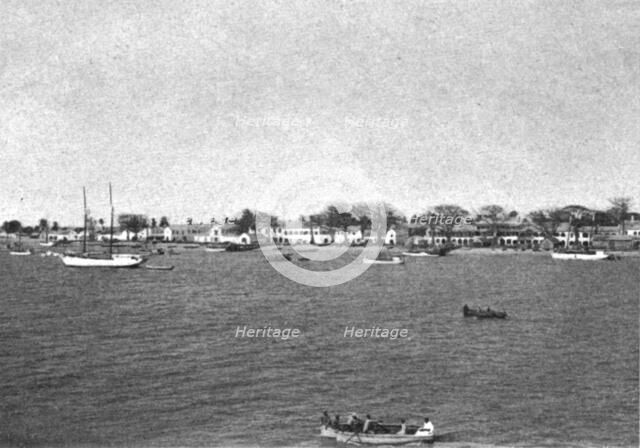 ''Bathurst. Vue generale; L'Ouest Africain', 1914. Creator: Unknown.