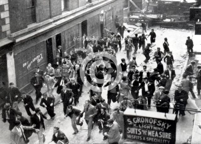 'Battle of Cable Street', Aldgate, London, 5th October 1936.  Creator: Unknown.