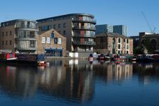 Battlebridge Basin, 2009. Creator: Ethel Davies