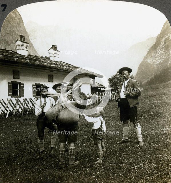 Bavarian Mountaineers, Germany.Artist: Underwood & Underwood