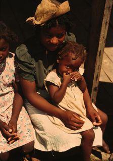 Bayou Bourbeau plantation, a FSA cooperative, vicinity of Natchitoches, La., 1940. Creator: Marion Post Wolcott