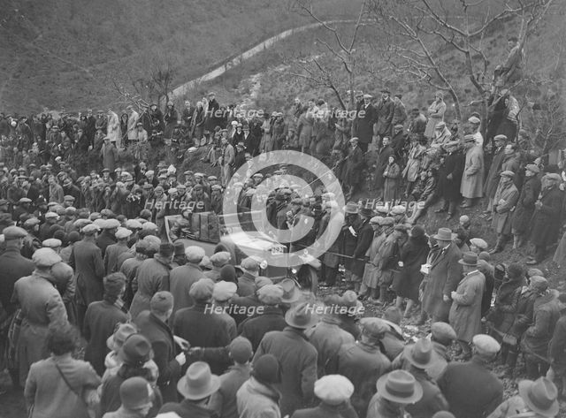 Bayliss-Thomas of WJ Haward competing in the MCC Lands End Trial, Beggars Roost, Exmoor, 1930. Artist: Bill Brunell.