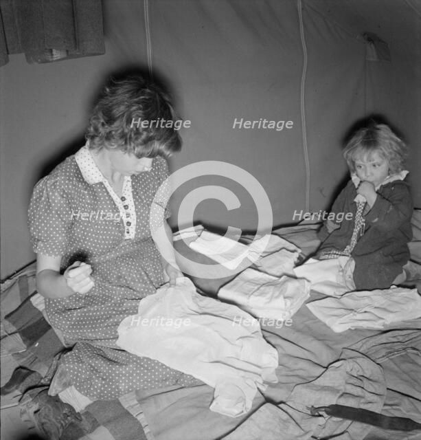 Baby clothes, FSA mobile camp unit, Merrill, Klamath County, Oregon, 1939. Creator: Dorothea Lange.