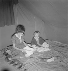 Baby clothes, FSA mobile camp unit, Merrill, Klamath County, Oregon, 1939. Creator: Dorothea Lange