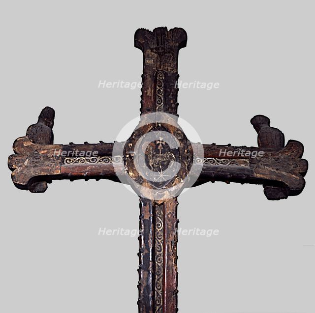 Back side of the calvary with the Virgin and Saint John called Tragó de Noguera.