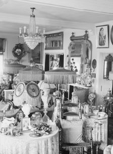Baldrige, J.M., interior of residence, 1931 July 25. Creator: Arnold Genthe