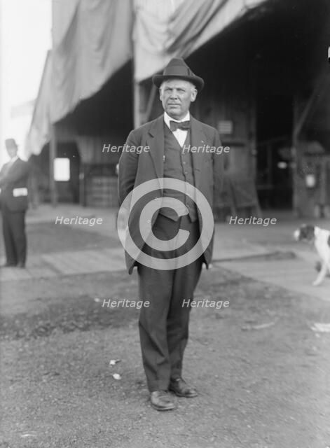 Balloons - Capt. Thomas S. Baldwin, N.A., Who Built Dirigible Balloon..., 1914. Creator: Harris & Ewing.