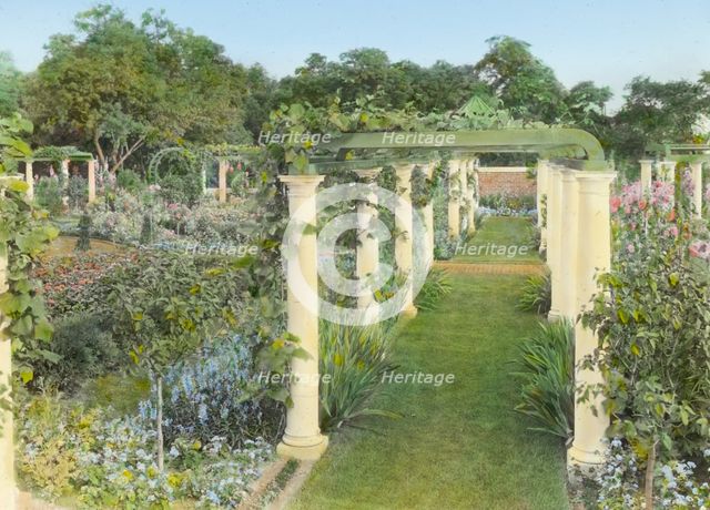 "Ballyshear," Charles Blair MacDonald house, Shinnecock Hills, Southampton, New York, c1915. Creator: Frances Benjamin Johnston.