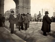 Barcelona. People in the swear allegiance to the flag ceremony of 1902 in the Victor Pradera Hall