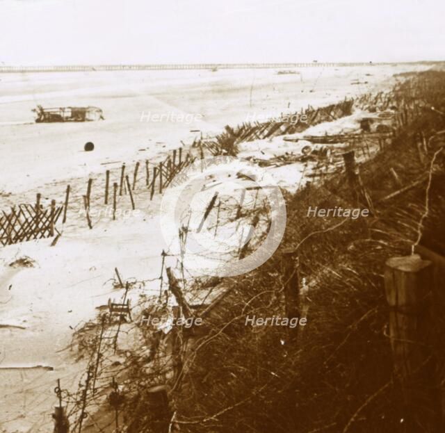 Barbed wire barriers on the beach, Nieuwpoort-Bad, Flanders, Belgium, c1914-c1918. Artist: Unknown.