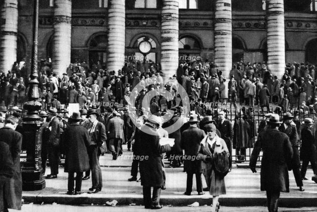Bargaining outside the Stock Exchange, Paris, 1931.Artist: Ernest Flammarion