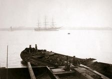 Barge loaded with freight, Rotterdam, 1898.Artist: James Batkin