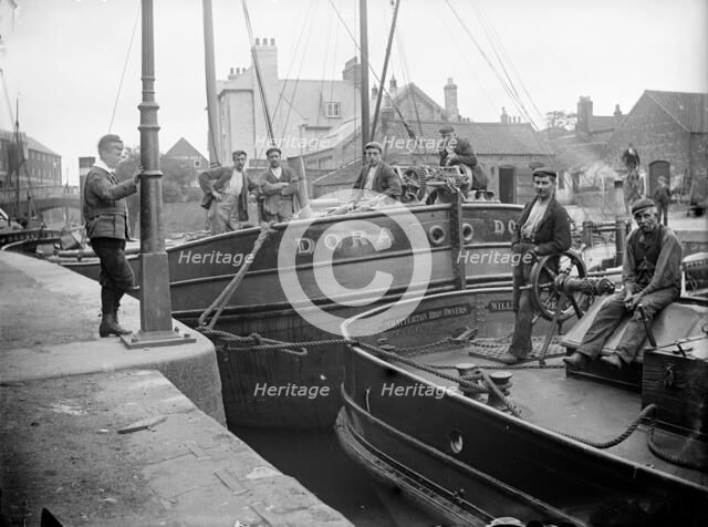 Barges at Brigg, Humberside, 1901. Artist: SWA Newton
