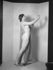 Barkette, Lina, Mrs., 1923 Jan. 18. Creator: Arnold Genthe