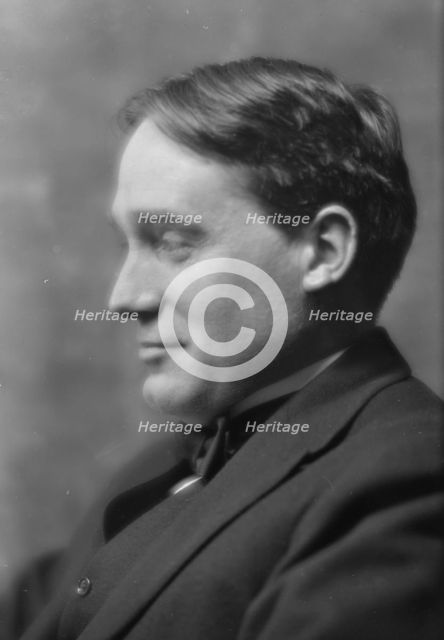 Barker, Granville, Mr., portrait photograph, 1915 Feb. 26. Creator: Arnold Genthe.