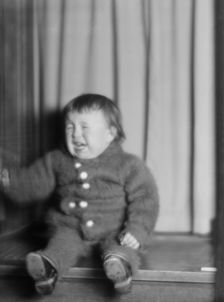 Baron, Carlo, baby of Mrs. C. Baron, portrait photograph, 1914 Dec. 17. Creator: Arnold Genthe