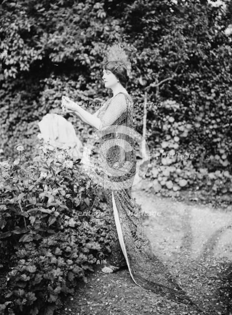 Baroness de Guestre, between c1910 and c1915. Creator: Bain News Service.