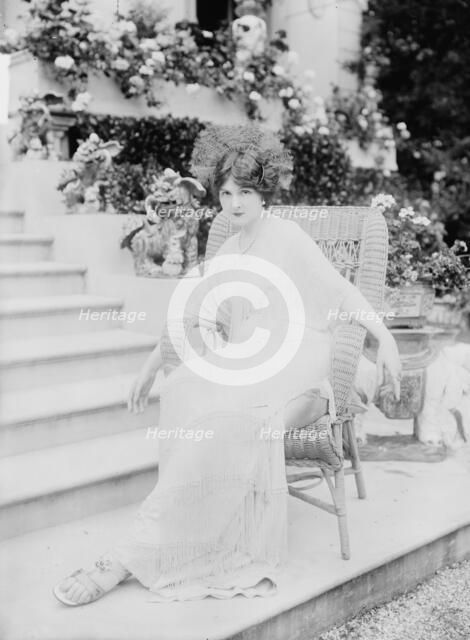 Baroness deGuestre, between c1910 and c1915. Creator: Bain News Service.