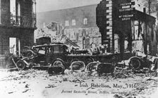 Barricade of cars, Anti-English Irish uprising, Dublin, May 1916