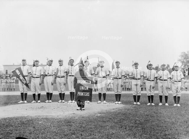Baseball, Amateur And College - Amateur Parade, 1912. Creator: Harris & Ewing.