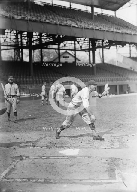 Baseball - Professional Players, 1913. Creator: Harris & Ewing.