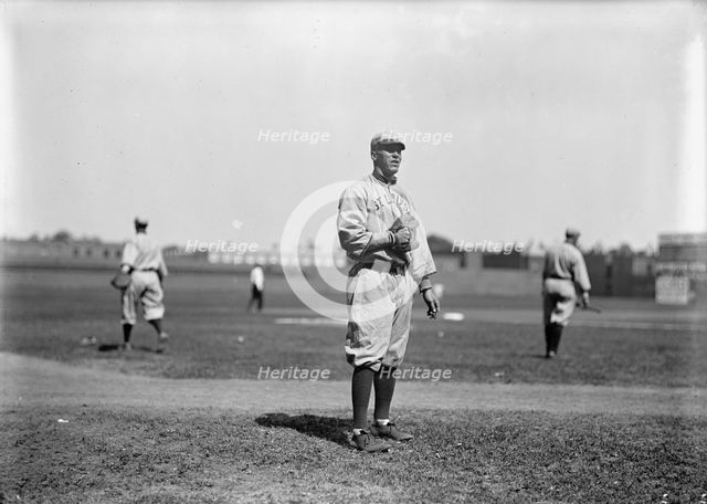 Baseball, Professional - St. Louis Players, 1913. Creator: Harris & Ewing.