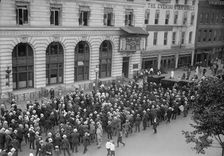 Baseball, Professional - Score Board; Star Building, 1917. Creator: Harris & Ewing