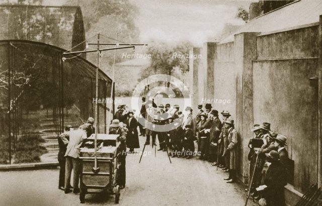 BBC broadcast from the aviary at London Zoo, 20th century.  Creator: Unknown.