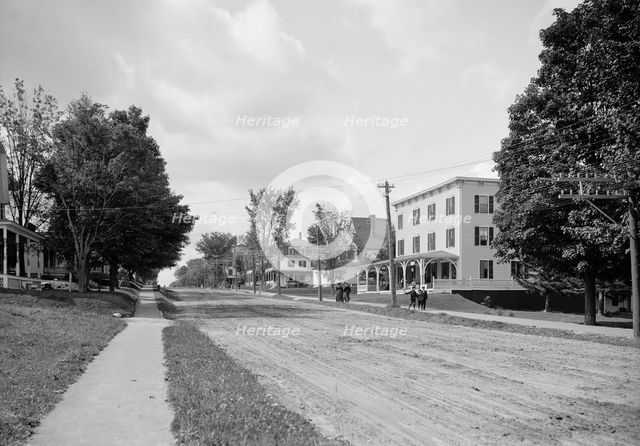 Bethlehem St., looking west, Bethlehem, White Mts., N.H., c1907. Creator: Unknown.