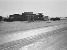 Between Tulare and Fresno, California, 1939. Creator: Dorothea Lange