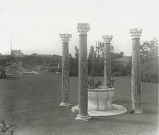 "Beacon Hill House," Arthur Curtiss James house, Beacon Hill Road, Newport, Rhode Island, 1917. Creator: Frances Benjamin Johnston