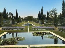 "Beacon Hill House," Arthur Curtiss James house, Beacon Hill Road, Newport, Rhode Island, 1917. Creator: Frances Benjamin Johnston