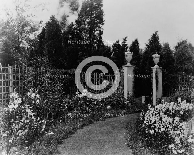 "Beacon Hill House," Arthur Curtiss James house, Newport, Rhode Island, 1917. Creator: Frances Benjamin Johnston.
