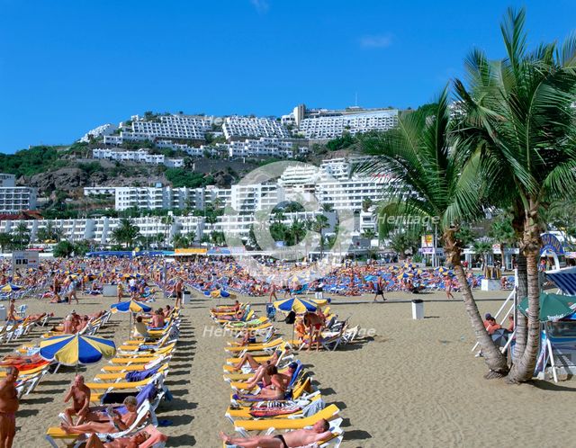 Beach, Puerto Rico, Gran Canaria, Canary Islands. Creator: Peter Thompson.