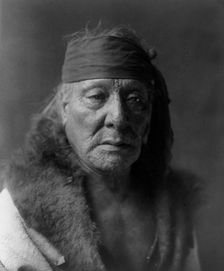 Bear's Teeth-Arikara, c1908. Creator: Edward Sheriff Curtis