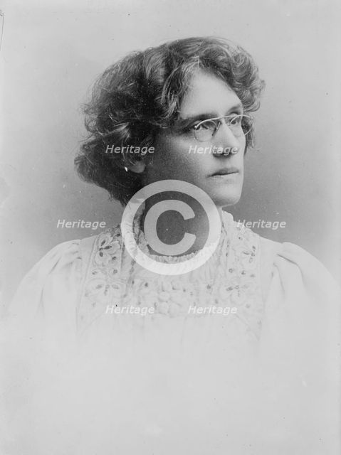 Beatrice Harraden, 1913. Creators: Bain News Service, George Graham Bain.