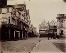 Beauvais-Cour. Place Hotel de Ville, between late 19th and early 20th century. Creator: Eugene Atget