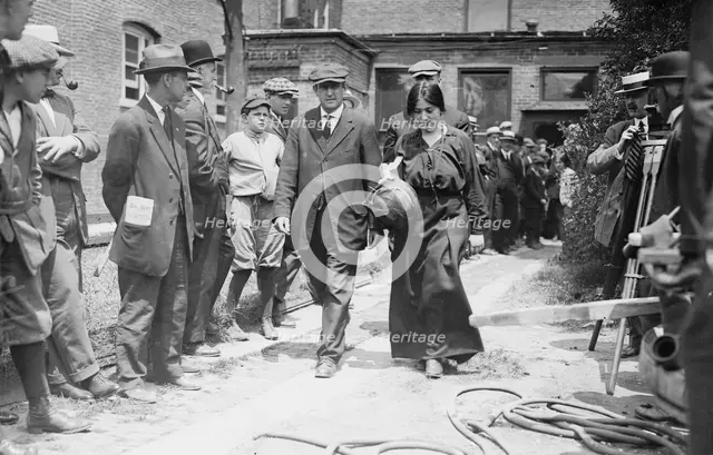 Becky Edelson [i.e., Edelsohn] under arrest -- Tarrytown, 1914. Creator: Bain News Service.