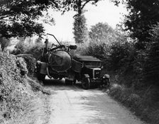 Bedford truck with Jowett, 1920s