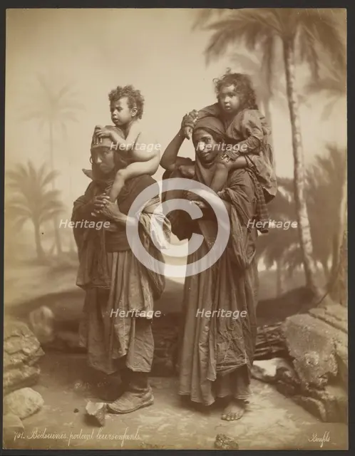 Bedouines portant leurs enfants, 1867-1870. Creator: Felix Bonfils.