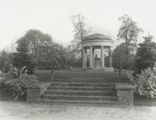 "Beechwood," Frank Arthur Vanderlip house, Scarborough, New York., c1912. Creator: Frances Benjamin Johnston