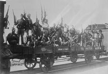 Belgian guide reg't [i.e., regiment] starting to front, between 1914 and 1918. Creator: Bain News Service