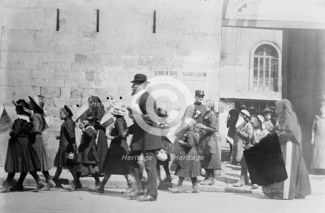 Belgian orphans leaving Paris for country homes, between 1914 and c1915. Creator: Bain News Service.