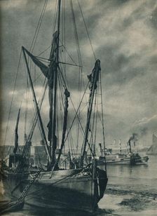 Below the Bridges 1936