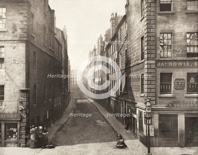 Bell Street From High Street (#14), Printed 1900. Creator: Thomas Annan.