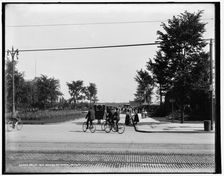 Belle Isle bridge approach, Detroit, between 1890 and 1901. Creator: Unknown