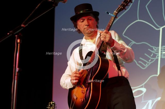 Ben Tyzack, Crawley Blues Festival, Hawth, Crawley, Oct 2015. Artist: Brian O'Connor.