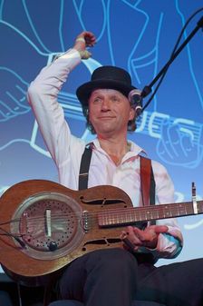 Ben Tyzack, Crawley Blues Festival, Hawth, Crawley, Oct 2015. Artist: Brian O'Connor